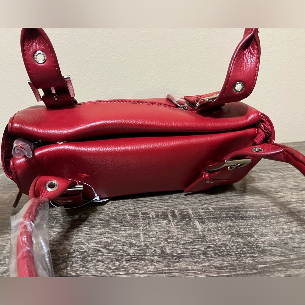 Red Shoulder Bag and Wallet Set - Picture 6 of 11